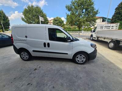 Fiat Doblò Doblò 1.6 MJT 105CV S&S PC-TN Cargo Lounge Bianco usata Vigonovo