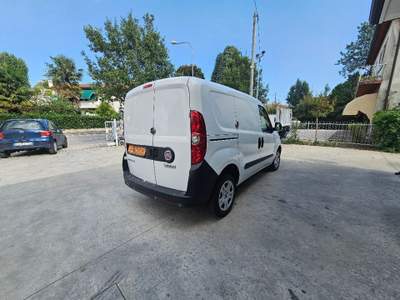 Fiat Doblò Doblò 1.6 MJT 105CV S&S PC-TN Cargo Lounge Bianco usata Vigonovo