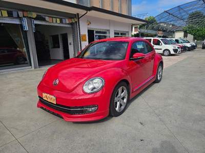 Volkswagen Maggiolino 1.6 TDI Rosso usata Vigonovo