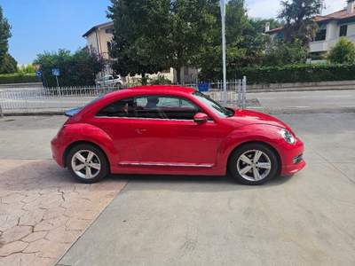 Volkswagen Maggiolino 1.6 TDI Rosso usata Vigonovo