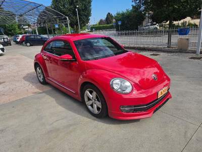 Volkswagen Maggiolino 1.6 TDI Rosso usata Vigonovo