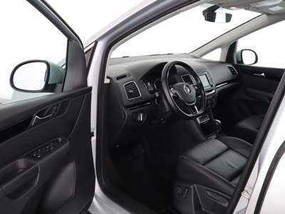 Volkswagen Sharan 2.0 TDI 150 CV SCR DSG Highline BlueMotion Tech. Argento usata Castelnuovo Rangone