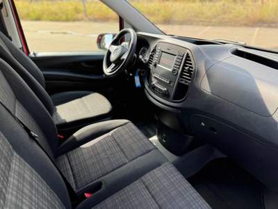 Mercedes-Benz Vito 190cv 4x4! P.Lungo Extra- Camb.Auto 9M Rosso usata Carpi