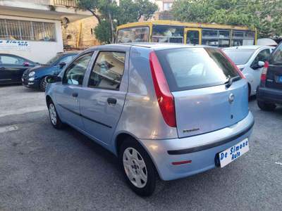 Fiat Punto 1.3 Multijet 16V 5 porte Dynamic Blu/Azzurro usata Roccapiemonte