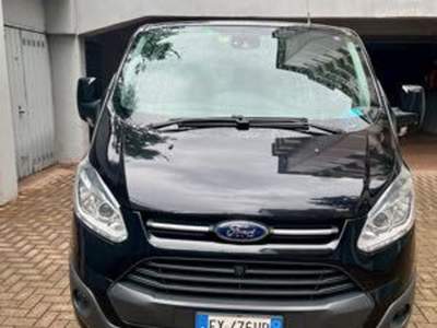 Ford Tourneo Custom modello Titanium Nero usata Milano