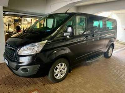 Ford Tourneo Custom modello Titanium Nero usata Milano