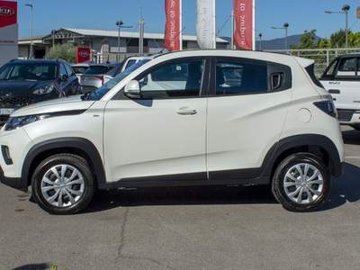 Mahindra KUV100 MAHINDRA 1.2 VVT K6+ ( NUOVO ) Bianco usata Fondi