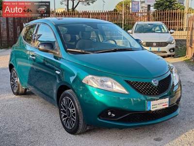 Lancia Ypsilon GOLD 1.2 69 CV 5 porte Verde usata Bonea