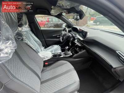 Peugeot 2008 1.2 PureTech 100 S&S Allure NUOVO Grigio usata Bonea