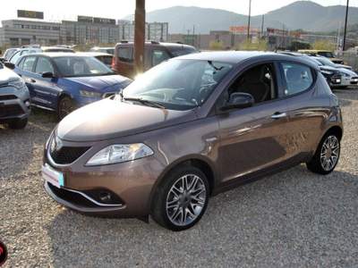 Lancia Ypsilon 1.2 69 CV 5 porte GPL Ecochic Elle Bronzo usata Olbia