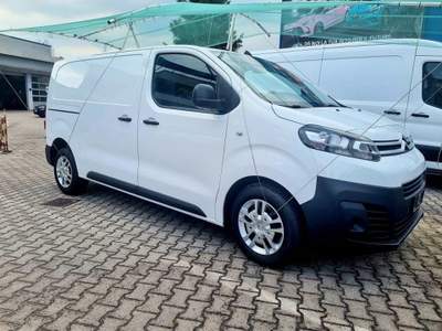 Citroen Jumpy 1.5 BlueHDi 120 S&S Furgone M Club Bianco usata Rubano