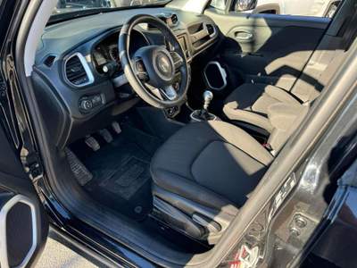 Jeep Renegade 1.6 Mjt 120 CV Longitude Nero usata San Giuseppe Vesuviano