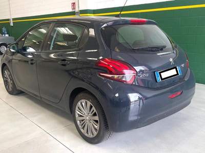 Peugeot 208 PureTech 82 Stop&Start 5 porte Active Blu/Azzurro usata abbiategrasso