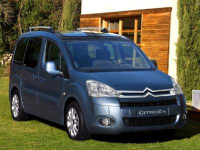 Citroen Berlingo 1.6 HDi 90 5 posti Combi Autovettura Bianco usata Castelnuovo Rangone