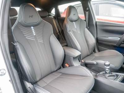 Hyundai i20 N 1.6 T-GDI MT N-Performance 204 Bianco usata Castelnuovo Rangone