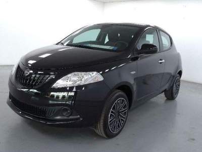 Lancia Ypsilon 1.0 FireFly 5p SILVER PLUS PRONTA CONSEGNA Nero usata Castelletto Sopra Ticino