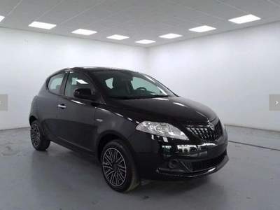 Lancia Ypsilon 1.0 FireFly 5p SILVER PLUS PRONTA CONSEGNA Nero usata Castelletto Sopra Ticino