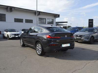 BMW X4 xDrive25d Business Advantage Aut. Grigio usata Fondi