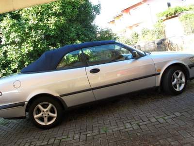 Saab 900 2.0i 16V cat Cabriolet S Argento usata BREGNANO