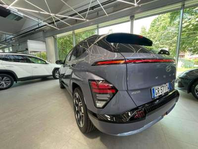 Hyundai Kona Kona 65,4 kWh X Class Special Edition Premium Grigio usata Milano