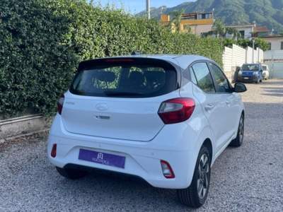 Hyundai i10 1.0 GPL Econext Connectline Bianco usata Somma Vesuviana