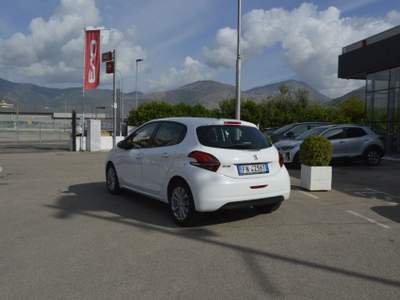 Peugeot 208 BlueHDi 100 5 porte Allure Bianco usata Fondi