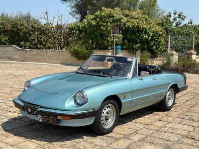 Alfa Romeo Spider Duetto 1.6 Carburatori Iscr. ASI Verde usata Castellaneta