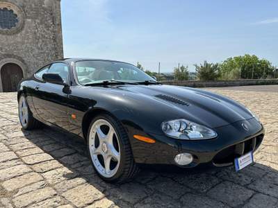Jaguar XK 4.0 Coupé Nero usata Castellaneta