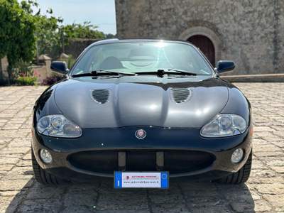 Jaguar XK 4.0 Coupé Nero usata Castellaneta