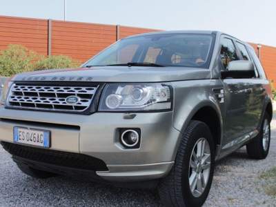 Land Rover Freelander  2.2 SD4 S.W. SE Bronzo usata Medole