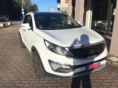Kia Sportage 1.7 CRDI VGT 2WD Active Bianco usata Briga Novarese