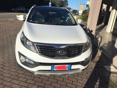 Kia Sportage 1.7 CRDI VGT 2WD Active Bianco usata Briga Novarese