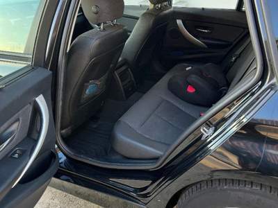BMW Serie 3 318d d Touring Business Advantage Nero usata Saluggia