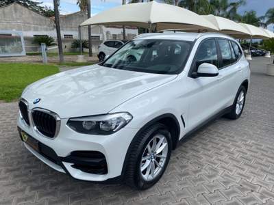 BMW X3 sDrive18d 48V Business Advantage Aut. Bianco usata Giarre