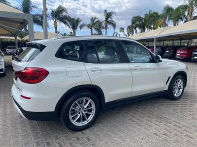 BMW X3 sDrive18d 48V Business Advantage Aut. Bianco usata Giarre