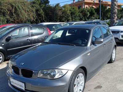 BMW Serie 1 118d 118d 2.0 143CV 5 porte Eletta DPF Grigio usata Modica