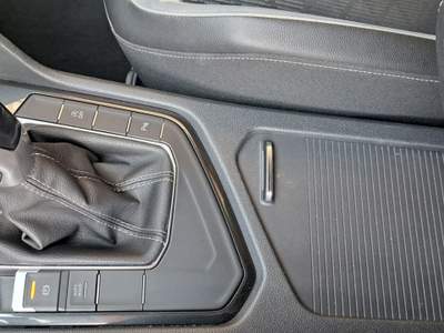 Volkswagen Tiguan VW Tiguan 2.0 TDI R Line Nero usata Vibo Valentia