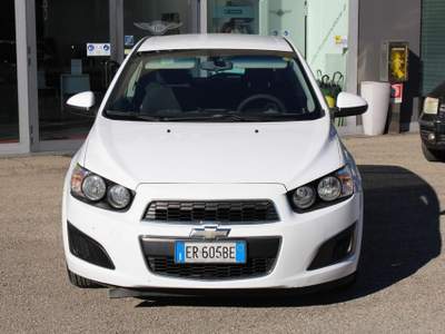 Chevrolet Aveo 1.2 86CV metano 5 porte LT Bianco usata Fontanellato