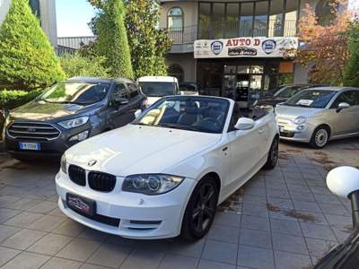 BMW Serie 1 118d 118d Futura DPF Bianco usata Castrovillari