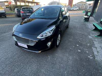 Ford Fiesta . Nero usata santa maria a monte