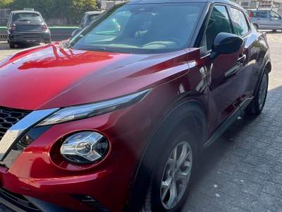 Nissan Juke . Rosso usata santa maria a monte