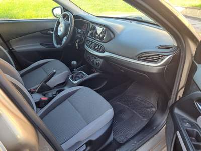 Fiat Tipo . Beige usata santa maria a monte