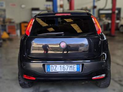 Fiat Punto Evo 1.4 5 porte Emotion Natural Power Nero usata Fontanellato