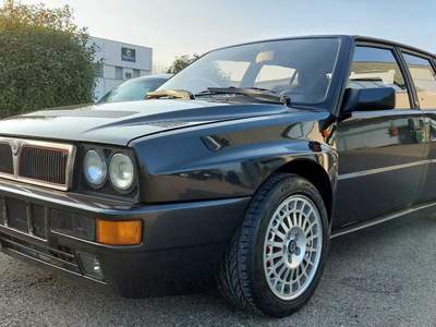 Lancia Delta HF Integrale EVO1 DELTONA Nero usata Scandiano