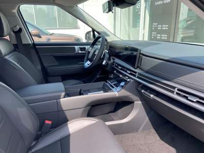 Hyundai Santa Fe 1.6 T-GDi HEV 4WD AT 7 posti XCLASS Bianco usata Castelnuovo Rangone