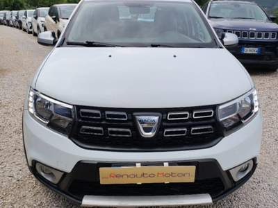 Dacia Sandero 1.5 dCi 8V 90 CV S&S Easy-R Serie Speciale Brave Bianco usata Vico Equense