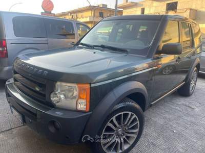 Land Rover Discovery 2.7 tdV6 S usata Siderno