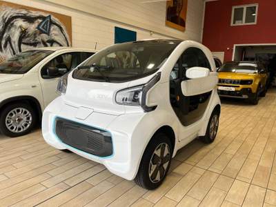 XEV Yoyo Yoyo Bianco usata Cassina de' Pecchi