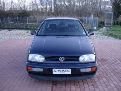 Volkswagen Golf 1.6 cat 5 porte GL Blu/Azzurro usata Rimini