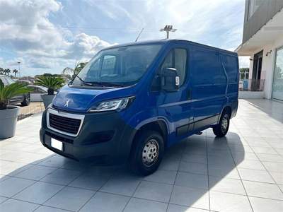 Peugeot Boxer 330 L1H1 Pro BlueHDi 140 Start&Stop Blu/Azzurro usata Polignano a Mare
